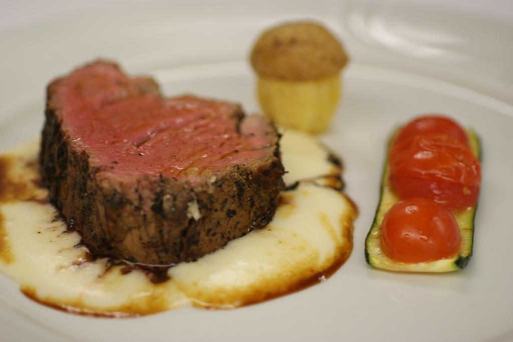 איירולו Hotel & Restaurant Forni מראה חיצוני תמונה