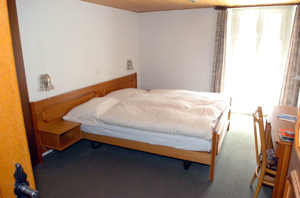איירולו Hotel & Restaurant Forni מראה חיצוני תמונה